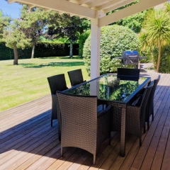 img Salon de jardin avec barbecue 